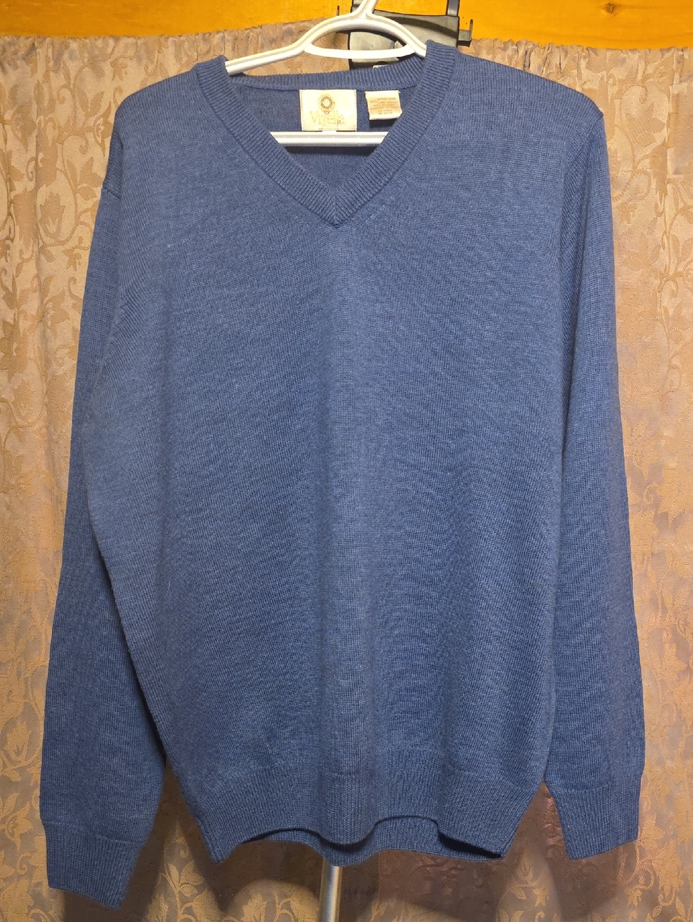 Men's V-Neck Sweater in Dusty Blue - Classic Knit